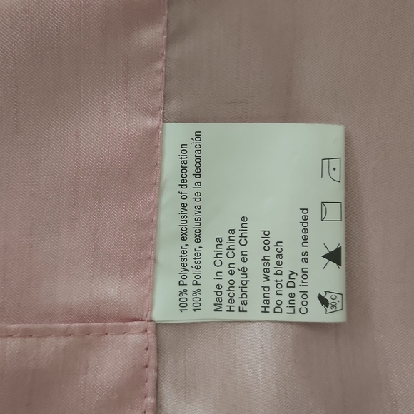 4 Pink valences with beading - Picture 3 of 5